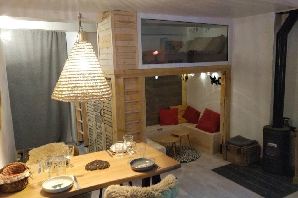 Chaleureux Petit Appartement De 4 Couchages Saint-Étienne-de-Tinée Dış mekan fotoğraf
